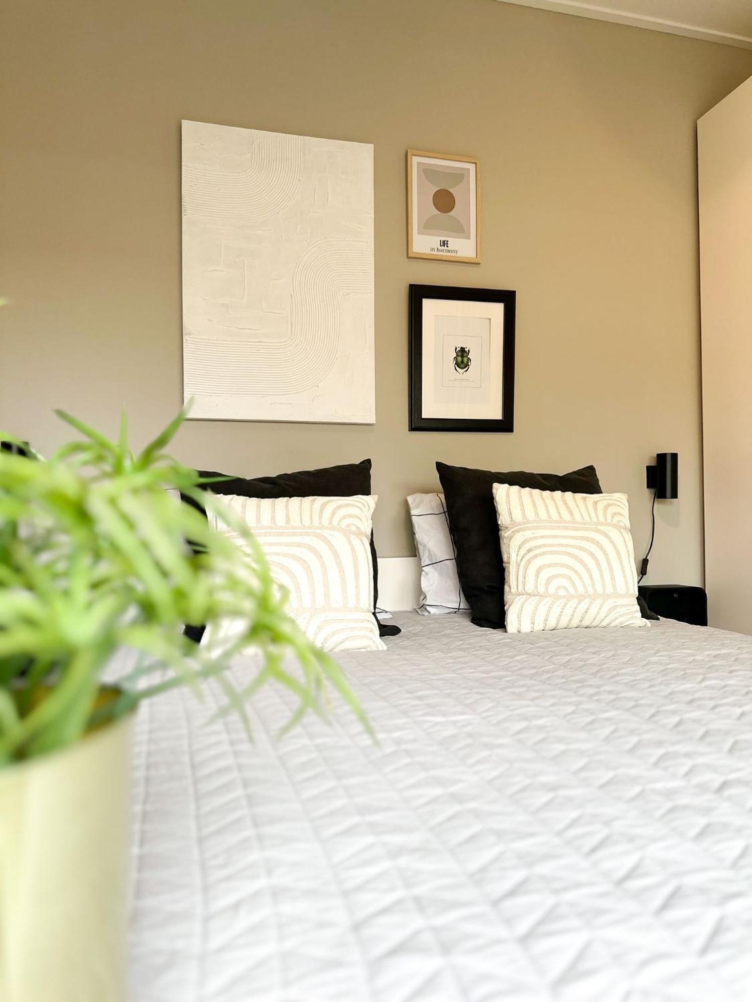 Bed & Breakfast Waterpoort - Incl Gratis Licht Ontbijt En Parking Sneek Bagian luar foto